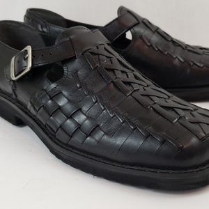 GBX Men's Fisherman sandals sz 11D Black Leather